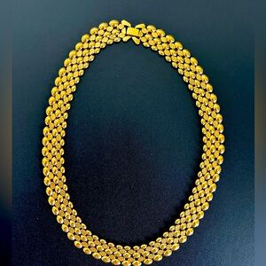 CLEARANCE! Vintage gold necklace!